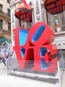 450px-Love_by_Robert_Indiana_01